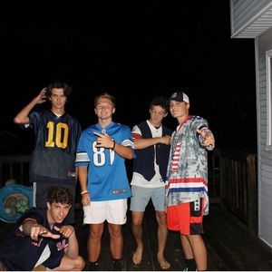 Meet your Posher, Cameron